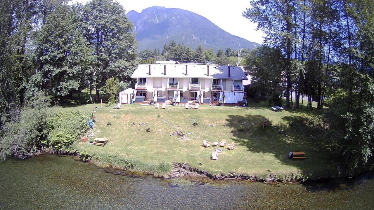 Moon River Suites #4 노스 벤드 외부 사진